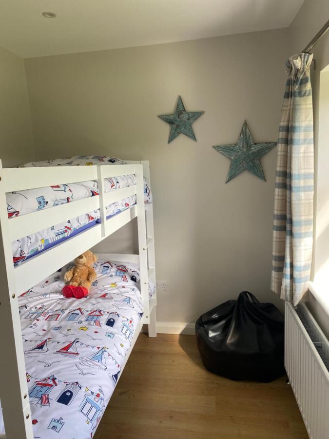 The Gate Lodge At Dunnanew - 4 Star- Sleeps 5 Seaforde Экстерьер фото